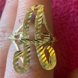14 k solid gold A ring